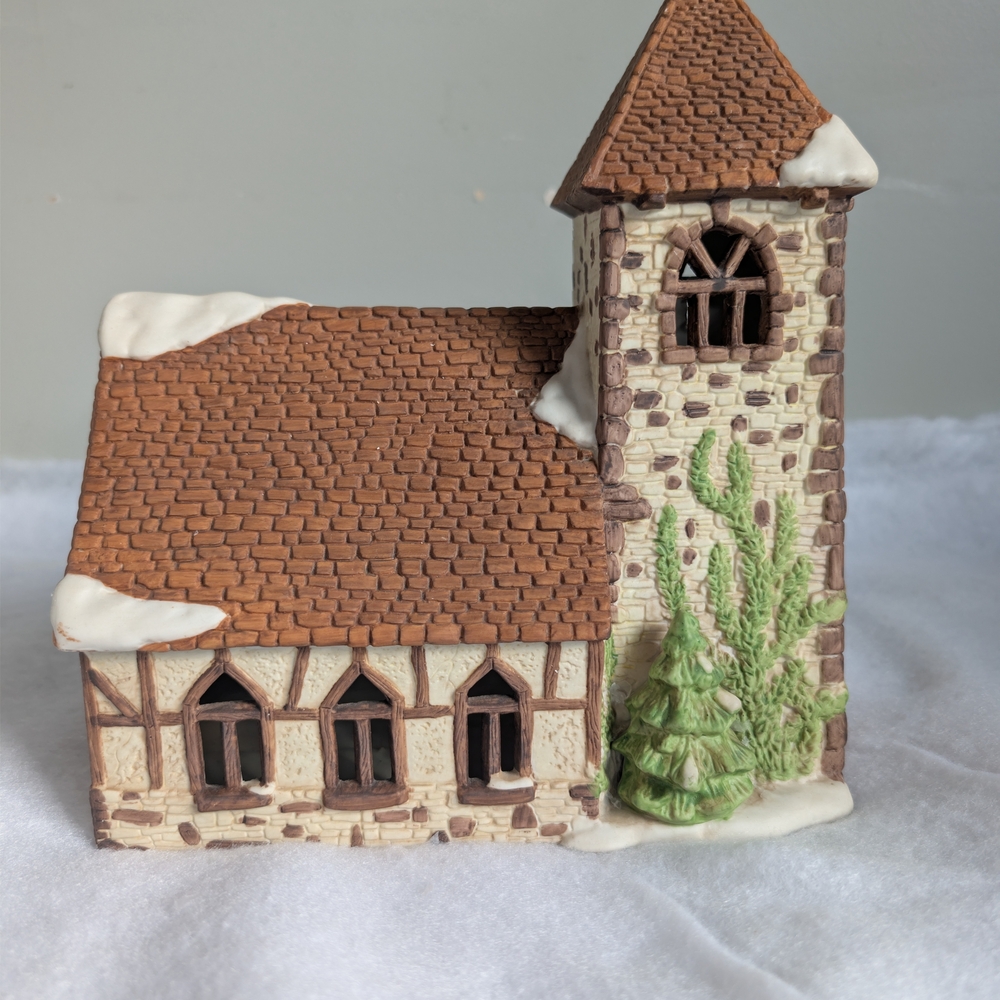 Department 56 Brown and Green Holiday Village House
